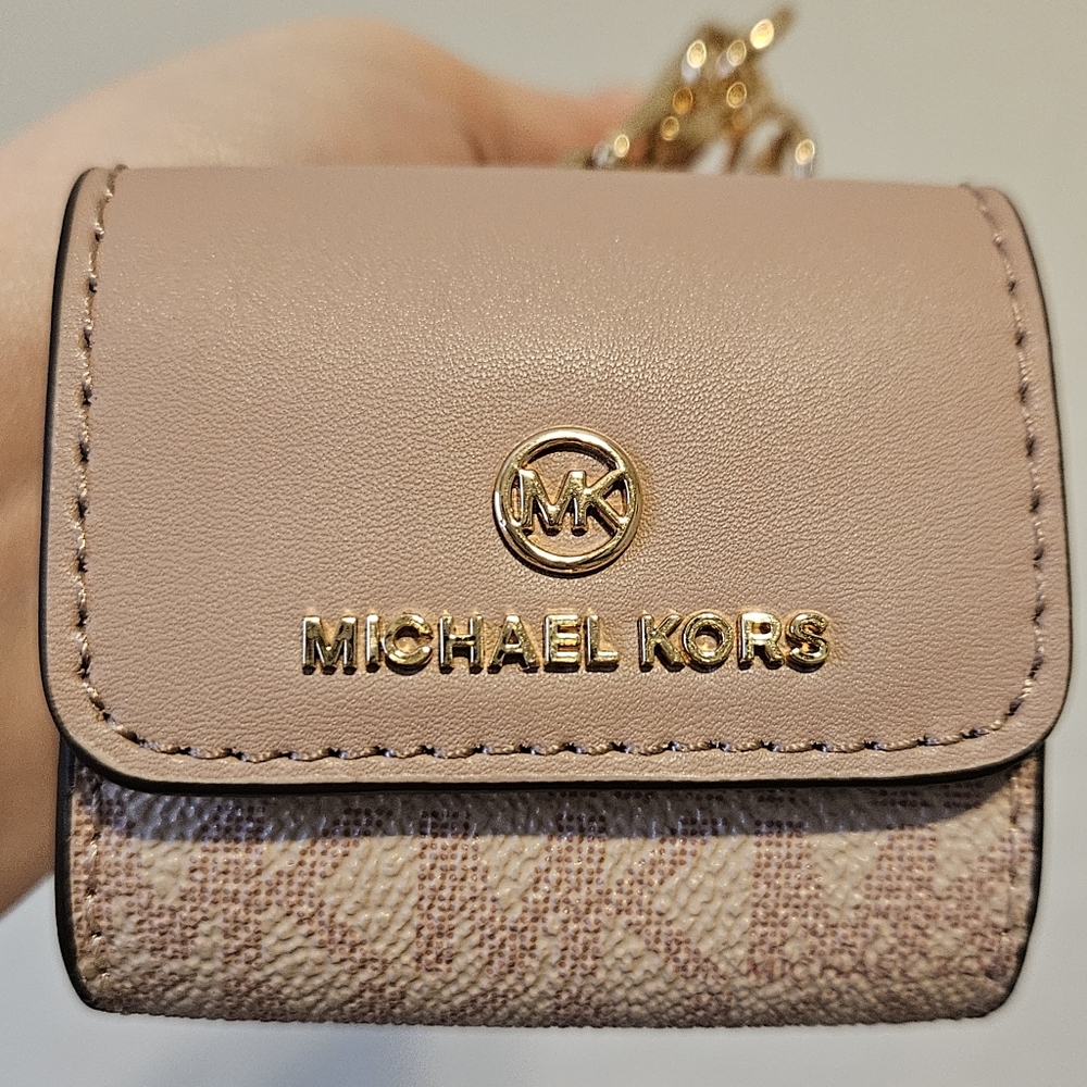 Michael Kors - Pink Jet Set Logo Airpod Case / Bag Charm